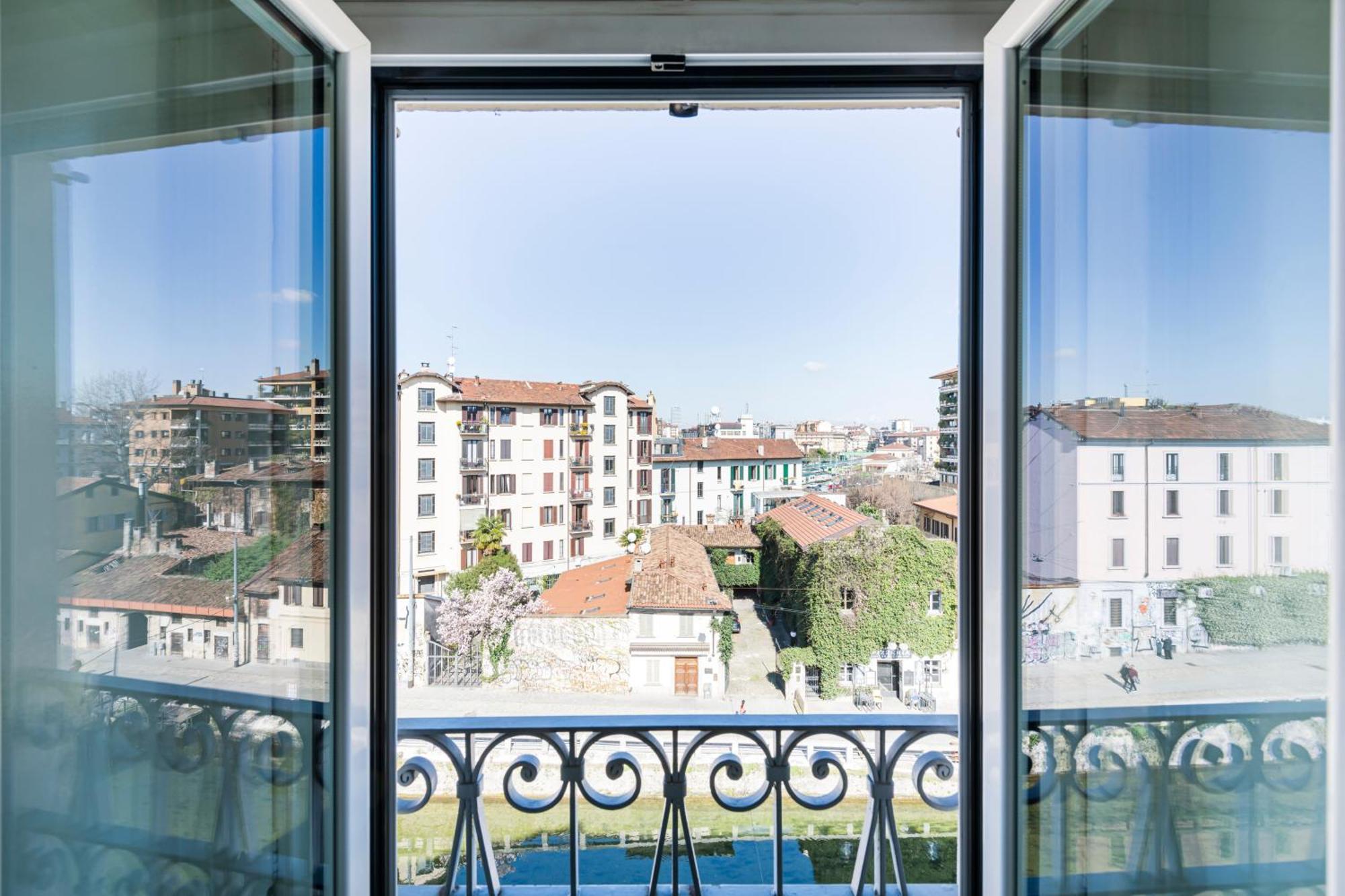Lovely Apartment On The Navigli River By Easylife Milánó Kültér fotó