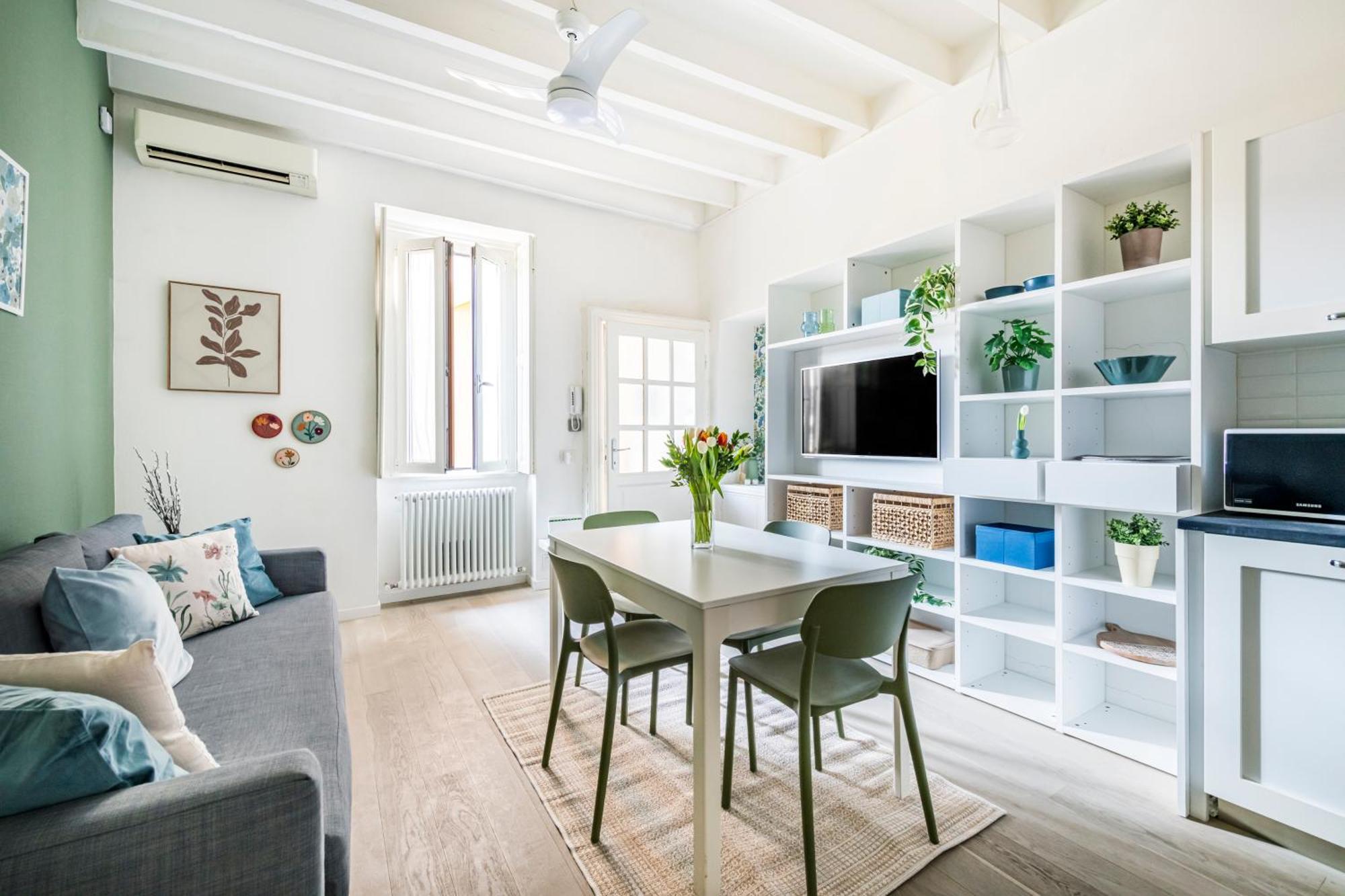 Lovely Apartment On The Navigli River By Easylife Milánó Kültér fotó